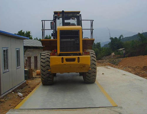 60噸汽車衡廠家（jiā） 半（bàn）掛車稱重地磅尺寸定製