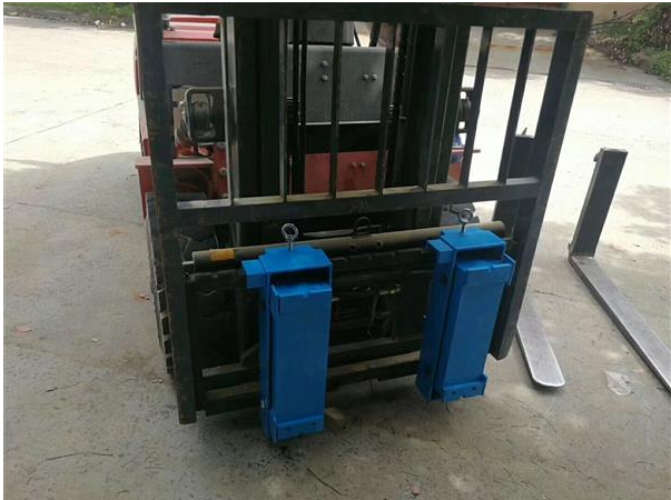 5噸燃油叉車加裝稱重係統 叉車加裝（zhuāng）電子秤